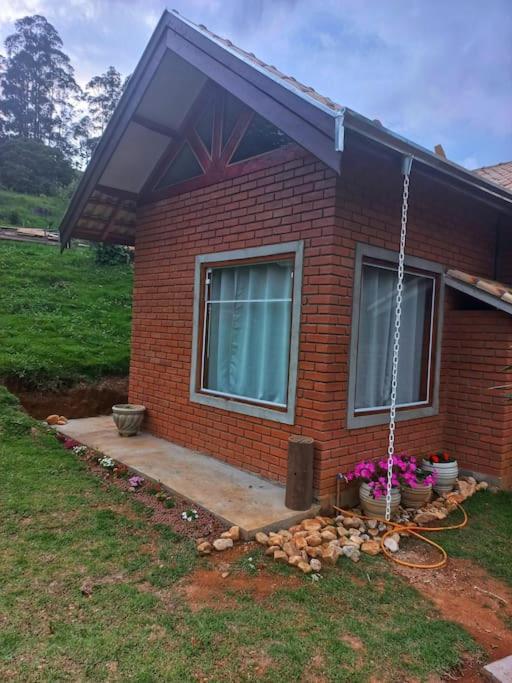 Chale Araucaria- Vale Das Pedras Mg ซาปุไค-มิริม ภายนอก รูปภาพ